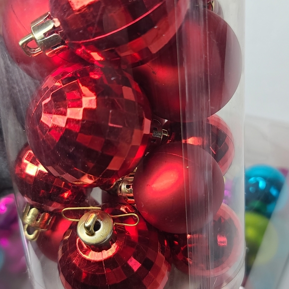 Small Round Ornaments Colorful and Red - Picture 8 of 10